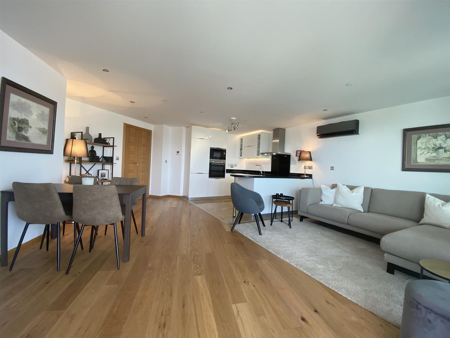 Image of Apartment - 1 Bedrooms - 1 Bathrooms for Sale in Ocean Spa Plaza-Gibraltar, Image 2